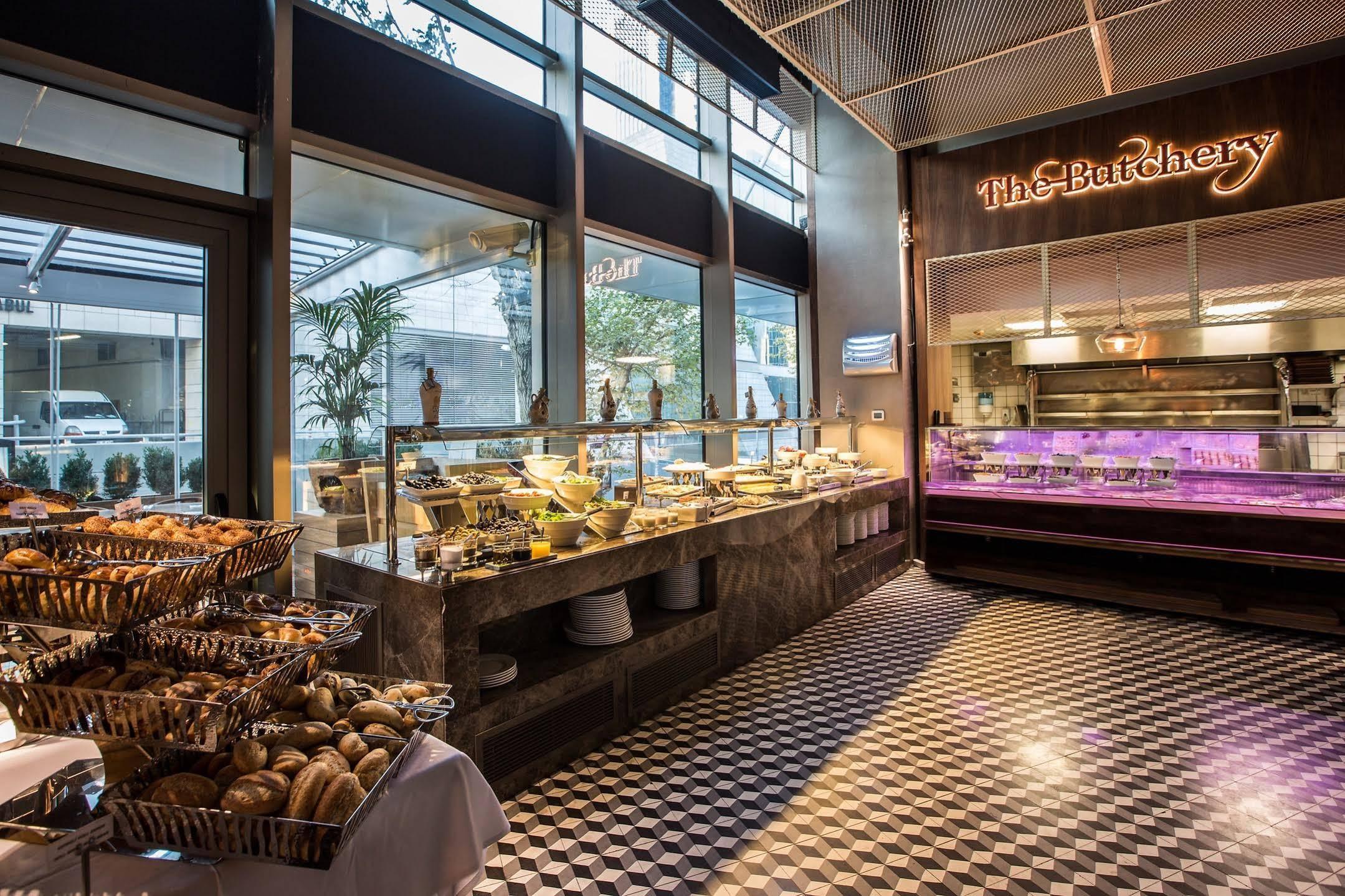 Delta Hotels By Marriott Istanbul Levent Exterior photo