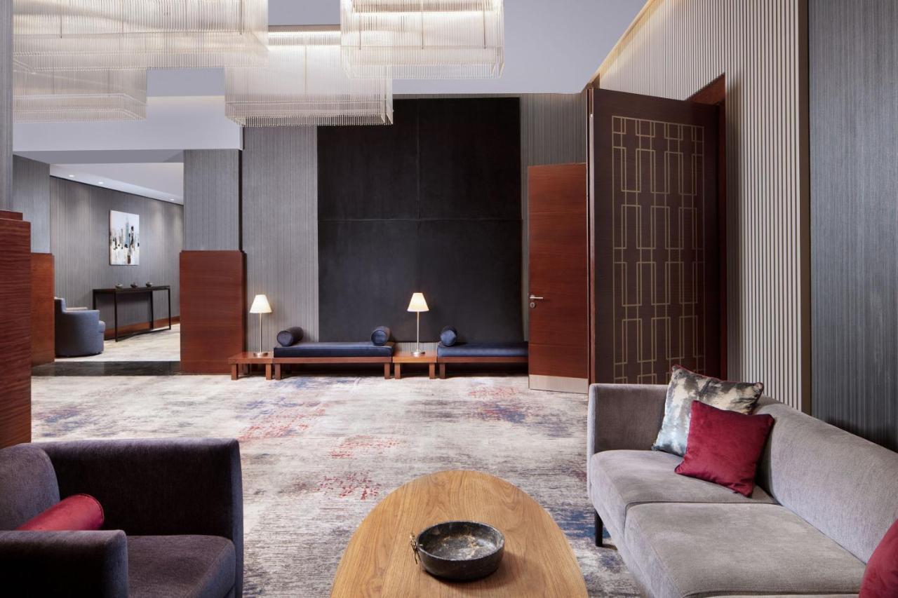 Delta Hotels By Marriott Istanbul Levent Exterior photo