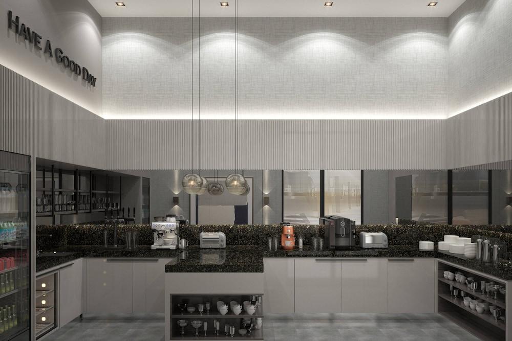 Delta Hotels By Marriott Istanbul Levent Exterior photo