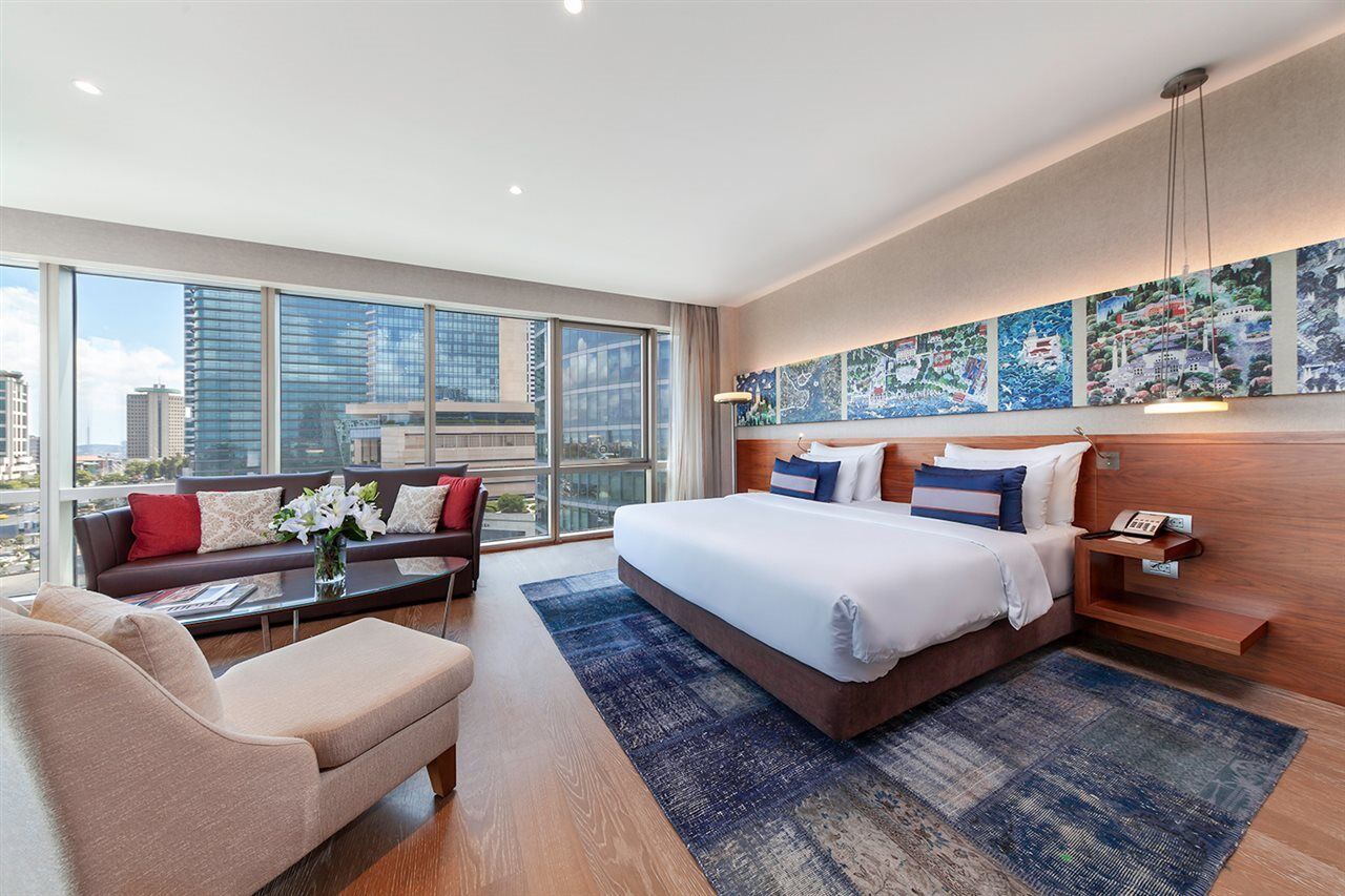 Delta Hotels By Marriott Istanbul Levent Exterior photo